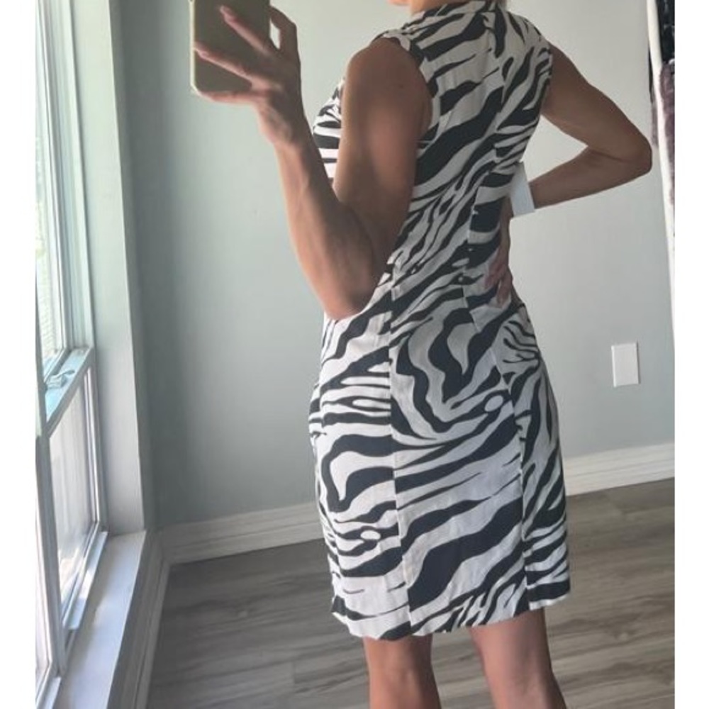 Cache Vintage 90’s Zebra Print Dress. 2 - Picture 4 of 7